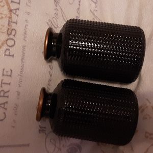 NWT 2 pack small black herringbone pattern glass vases